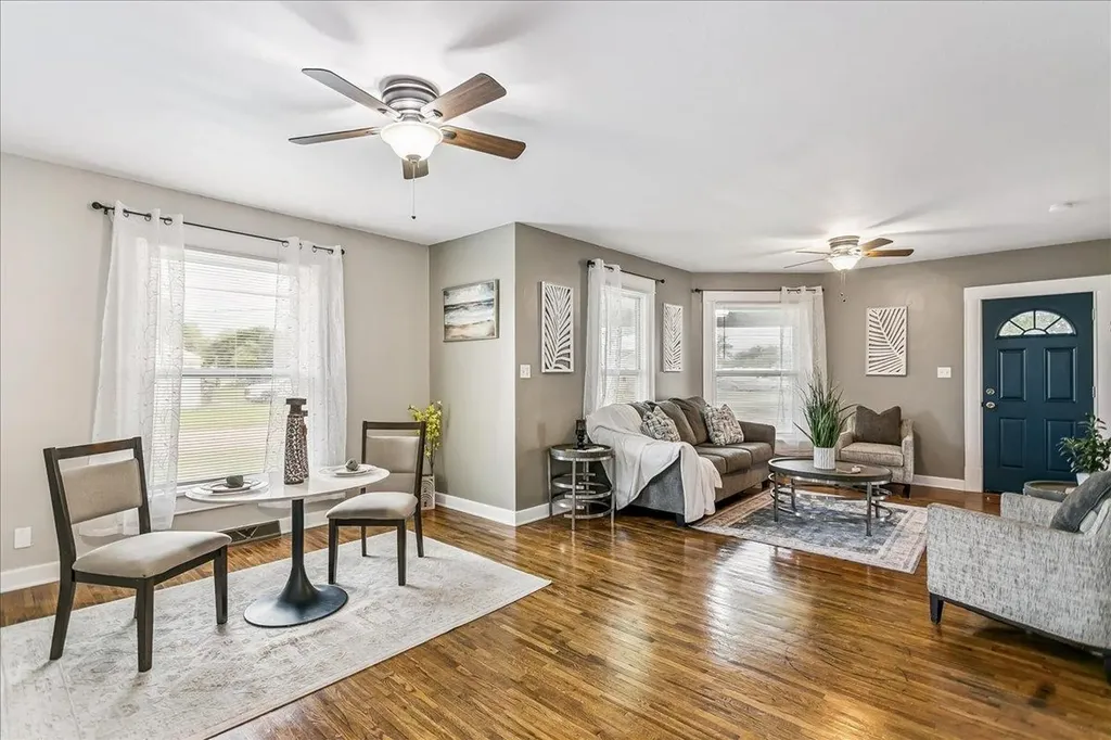 938 E C Avenue Kingman KS 67068