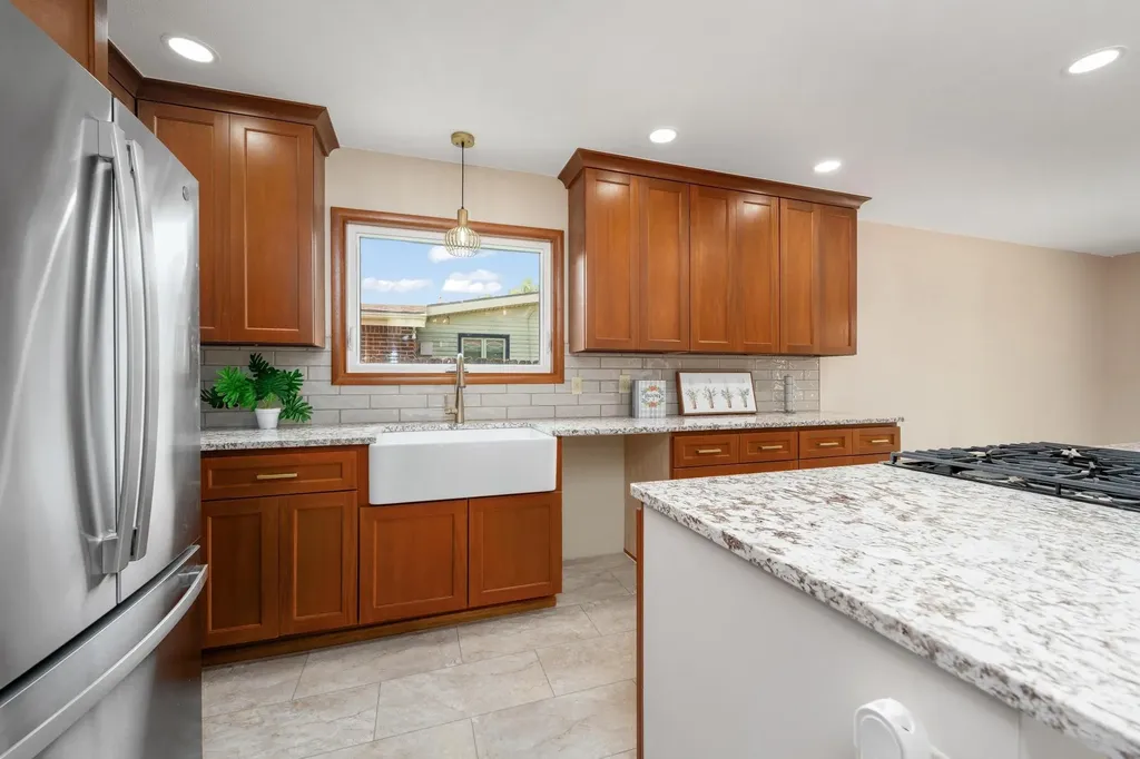 2427 N Coolidge Avenue Wichita KS 67204
