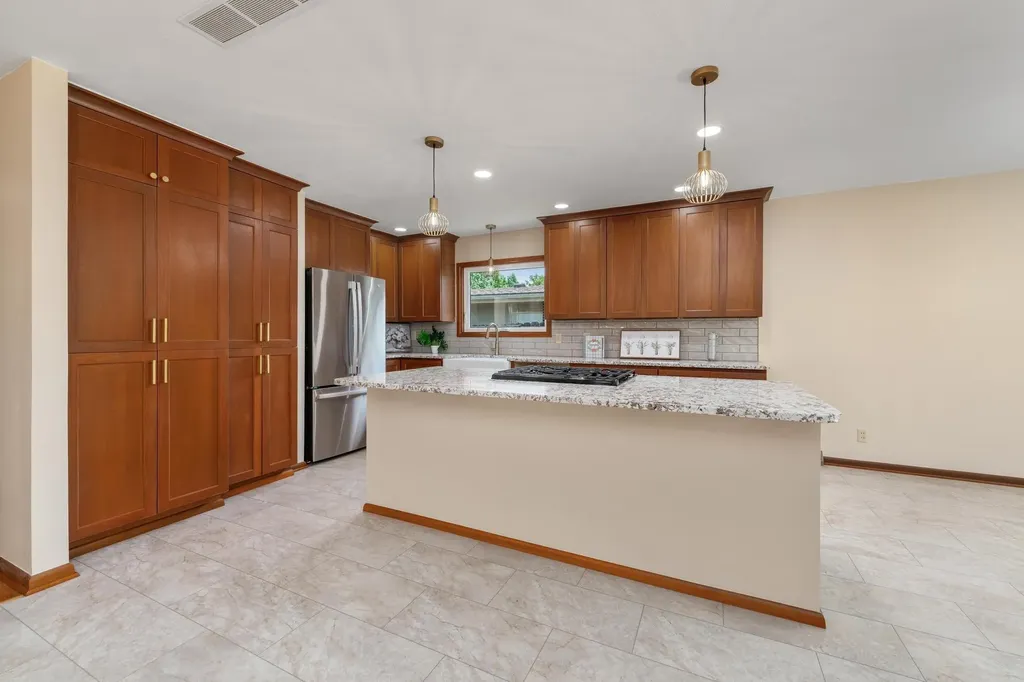 2427 N Coolidge Avenue Wichita KS 67204