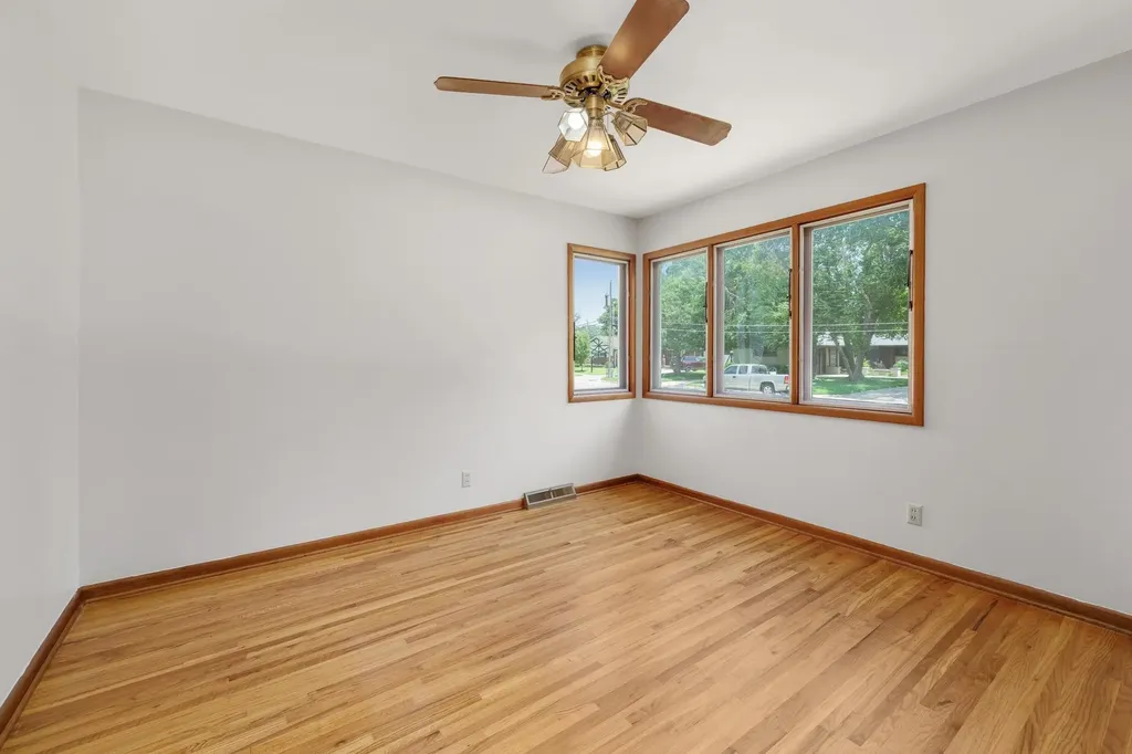 2427 N Coolidge Avenue Wichita KS 67204