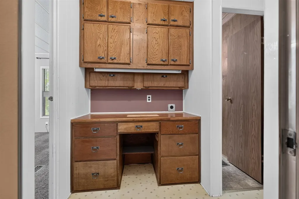 607 E Highland Towanda KS 67144