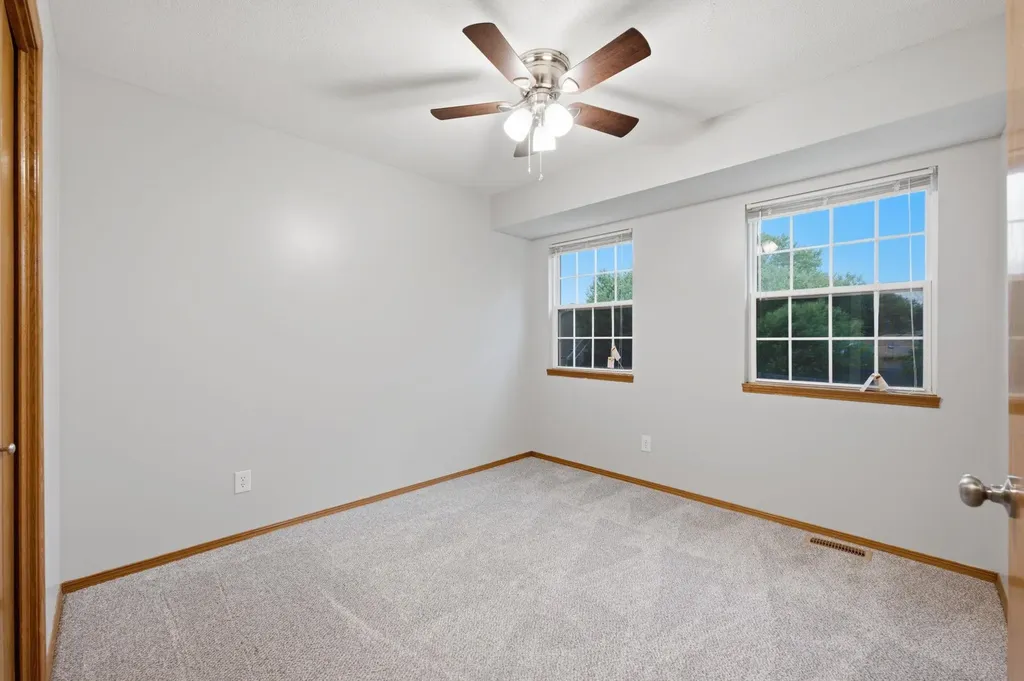 1721 N Redbarn Circle Wichita KS 67212
