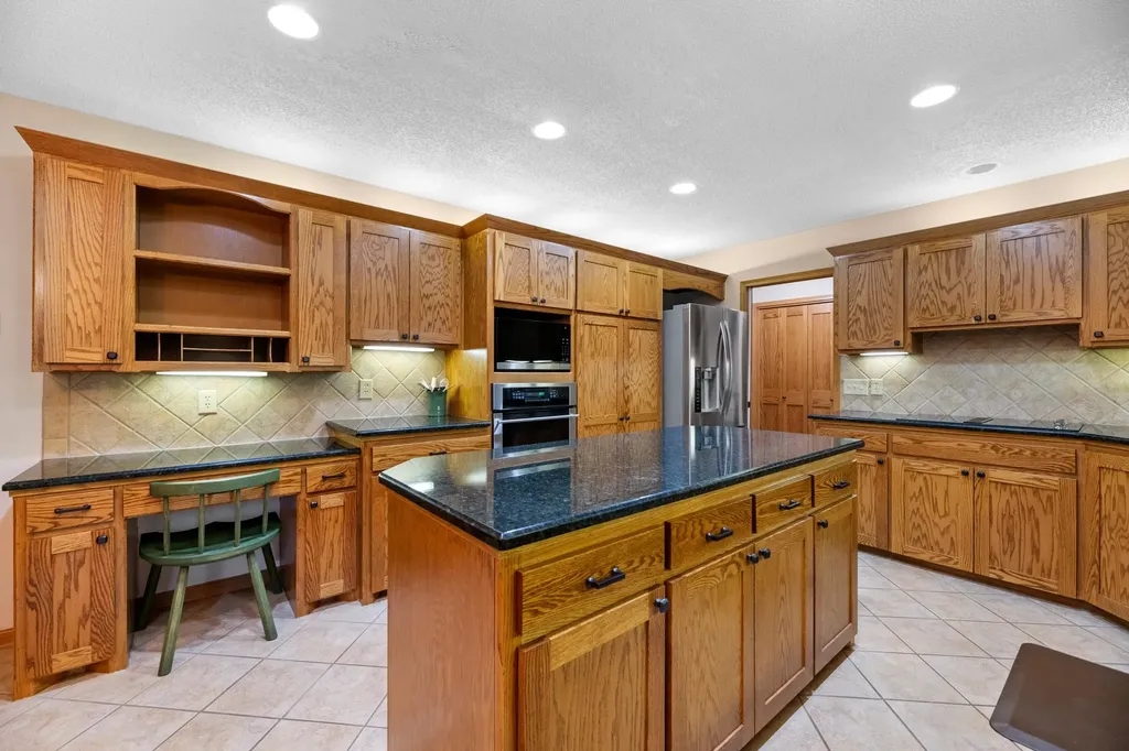 1250 N Pine Grove Court Wichita KS 67212