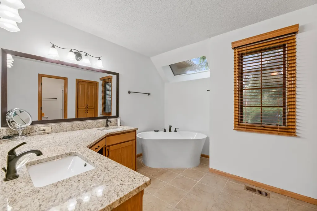 1250 N Pine Grove Court Wichita KS 67212