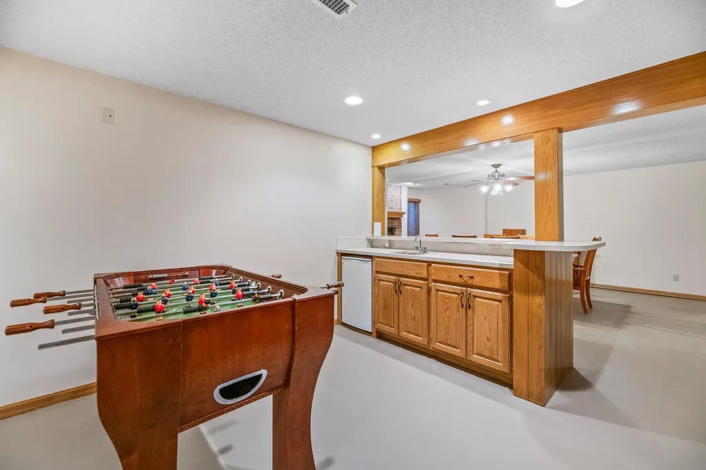 1250 N Pine Grove Court Wichita KS 67212
