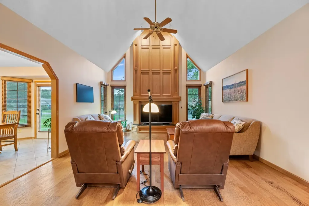 1250 N Pine Grove Court Wichita KS 67212