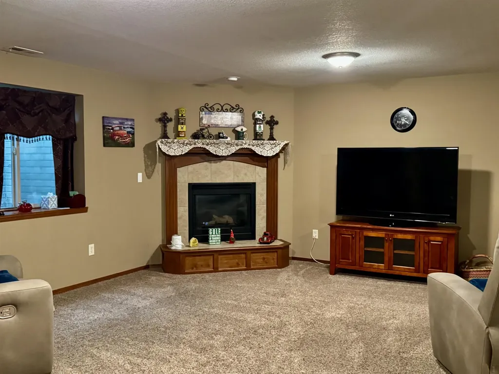 2636 E Keys Court Derby KS 67037