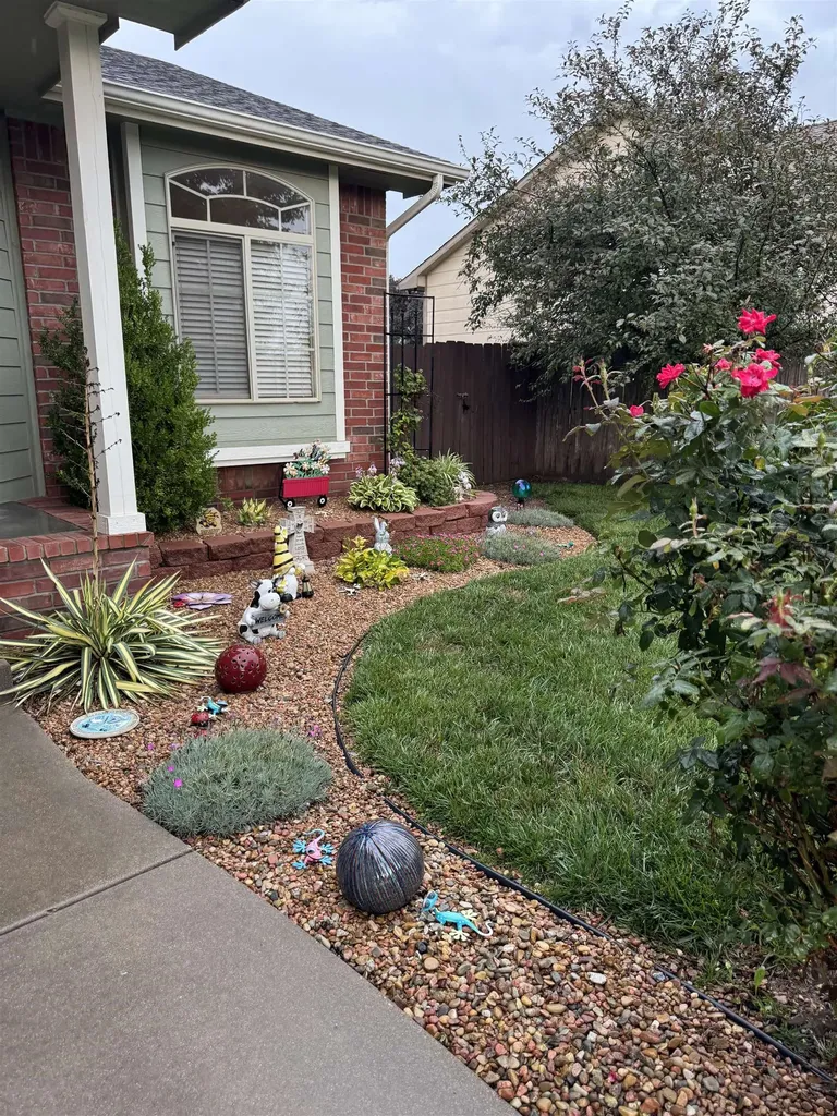 2636 E Keys Court Derby KS 67037