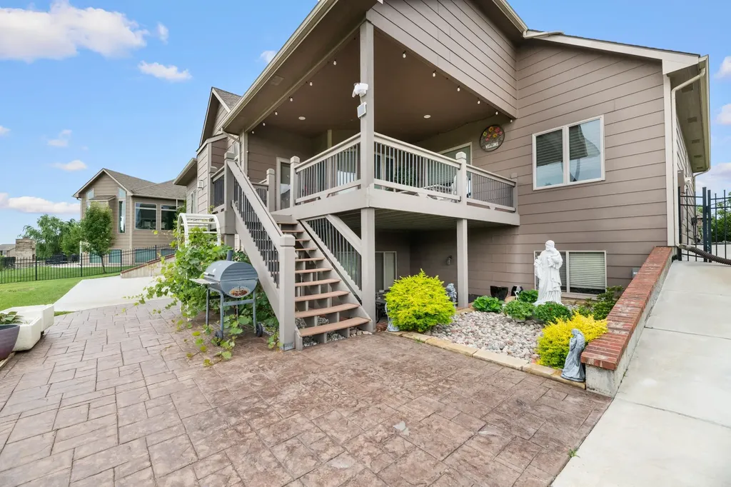 2122 S Ironstone Street Wichita KS 67230