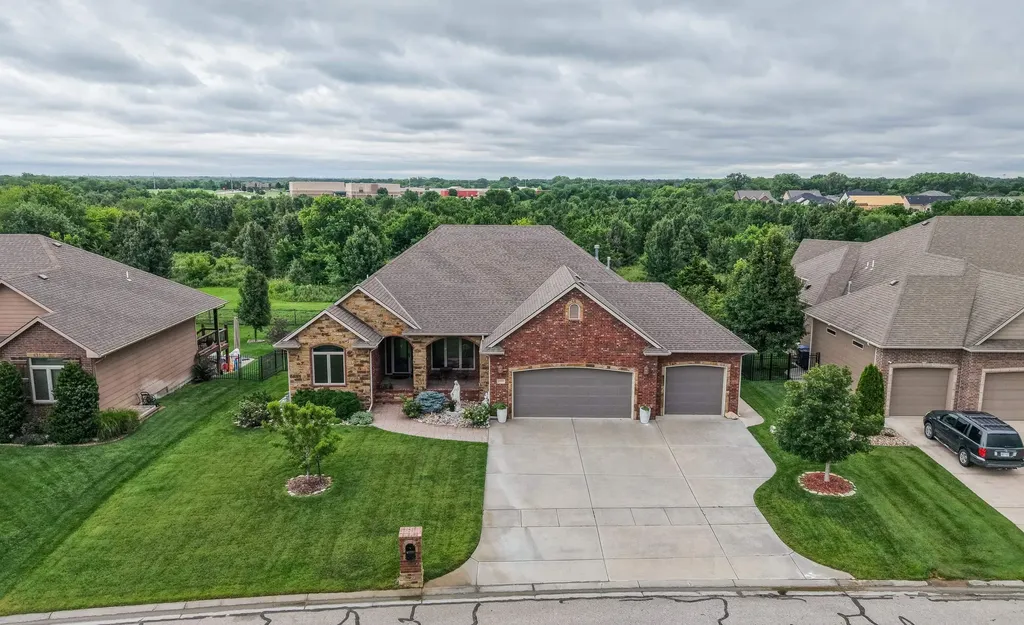 2122 S Ironstone Street Wichita KS 67230