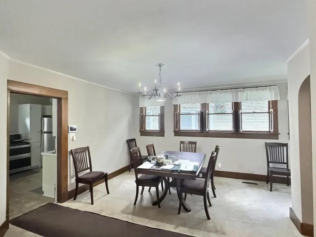 330 E 4th Newton KS 67114