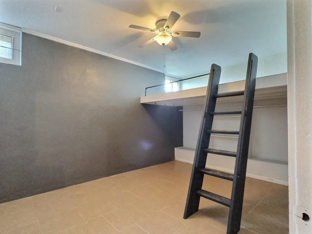 196 E 50th Street S Wellington KS 67152