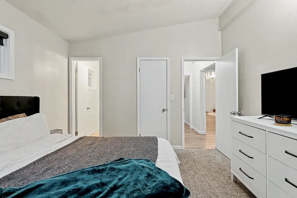521 S Westview Drive Derby KS 67037