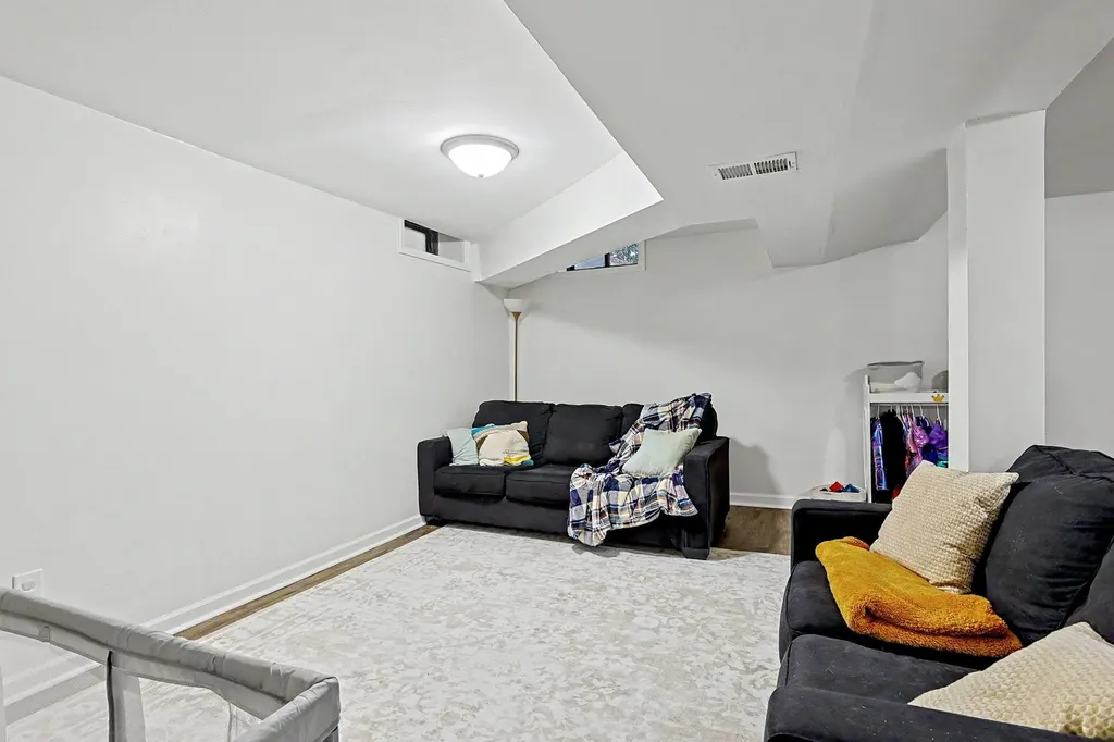 521 S Westview Drive Derby KS 67037