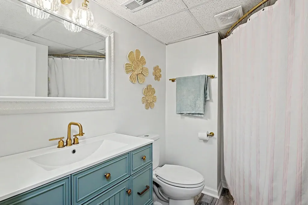 521 S Westview Drive Derby KS 67037