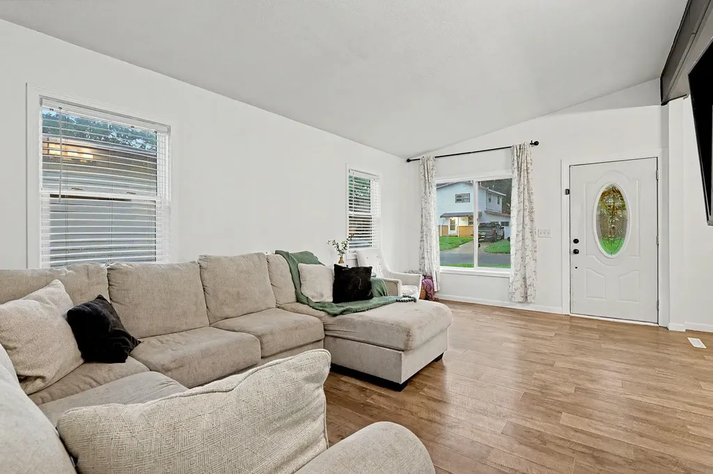 521 S Westview Drive Derby KS 67037