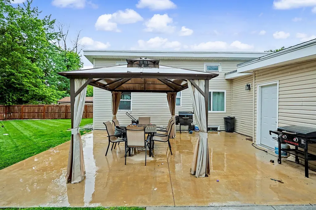 521 S Westview Drive Derby KS 67037