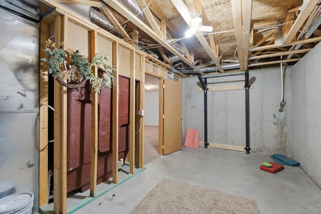 221 S Maize Road Wichita KS 67209