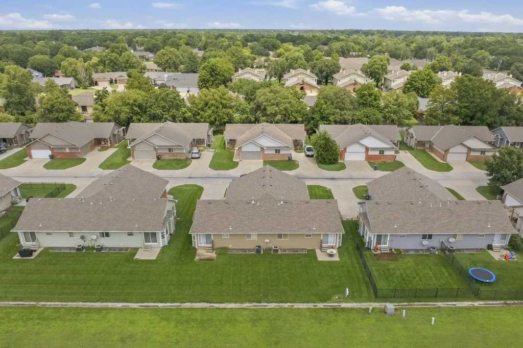 221 S Maize Road Wichita KS 67209
