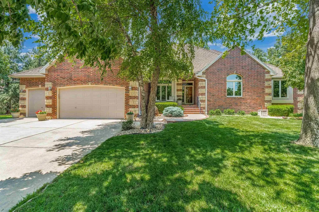 1011 N Preserve Street Wichita KS 67206