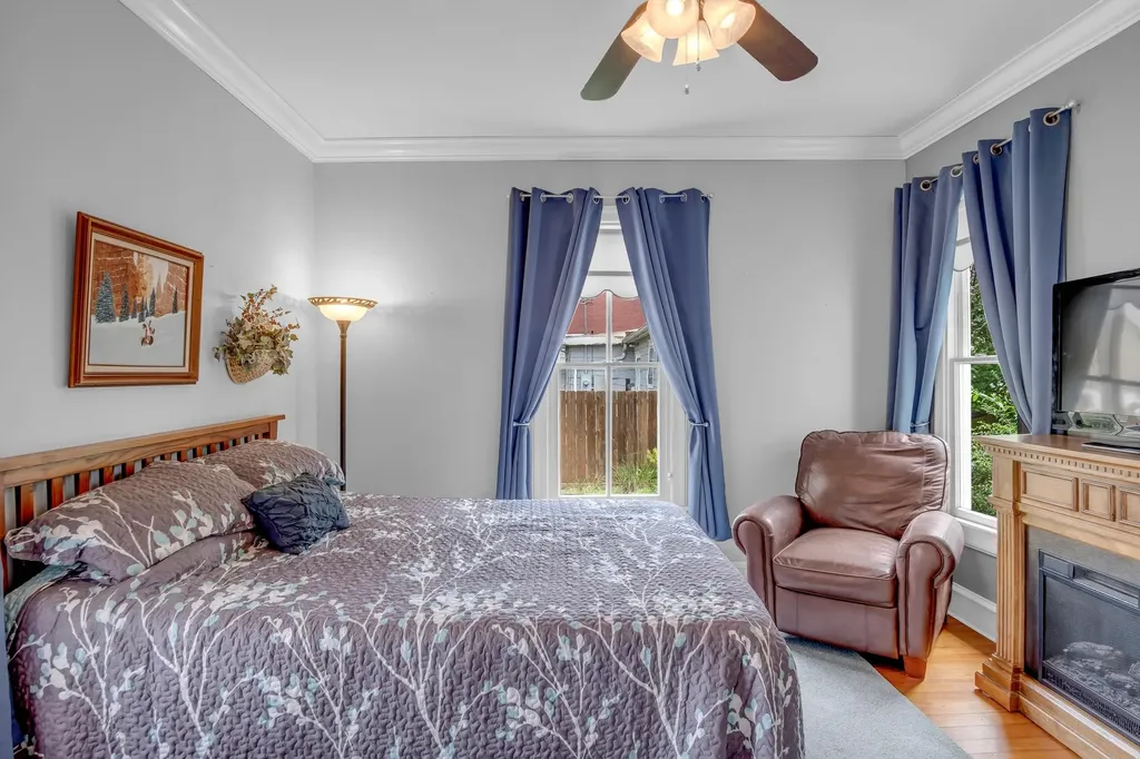 400 E 3rd Newton KS 67114