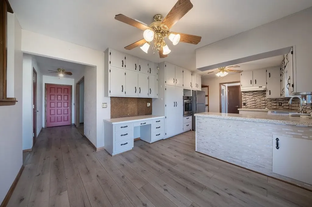 1902 Marksdale Avenue Goddard KS 67052