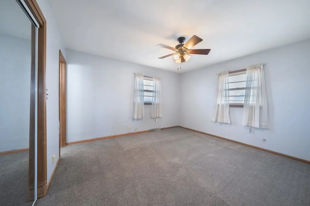 1902 Marksdale Avenue Goddard KS 67052