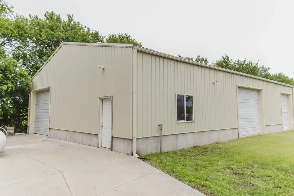 12150 N Meridian Sedgwick KS 67135