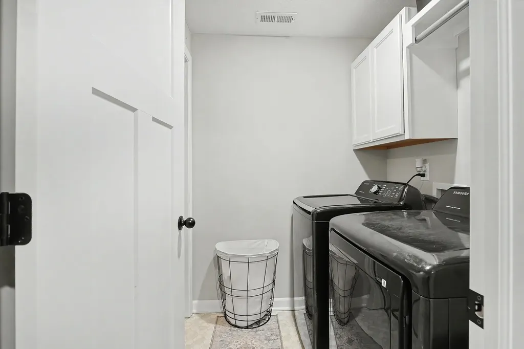 881 N Cloverleaf Goddard KS 67052