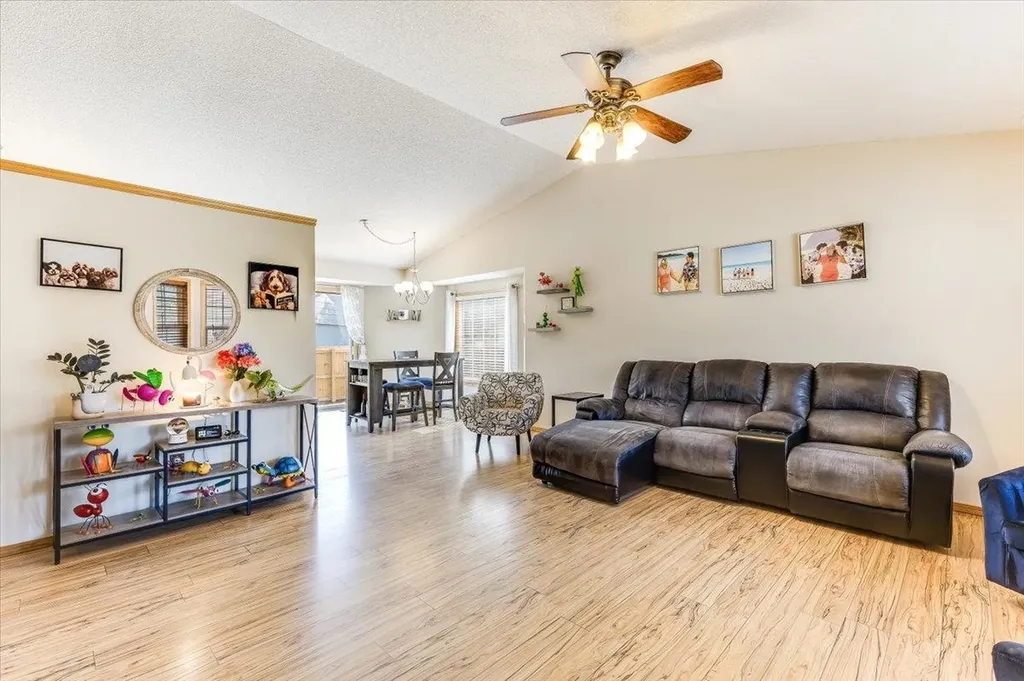 2049 S Crestline Court Wichita KS 67209