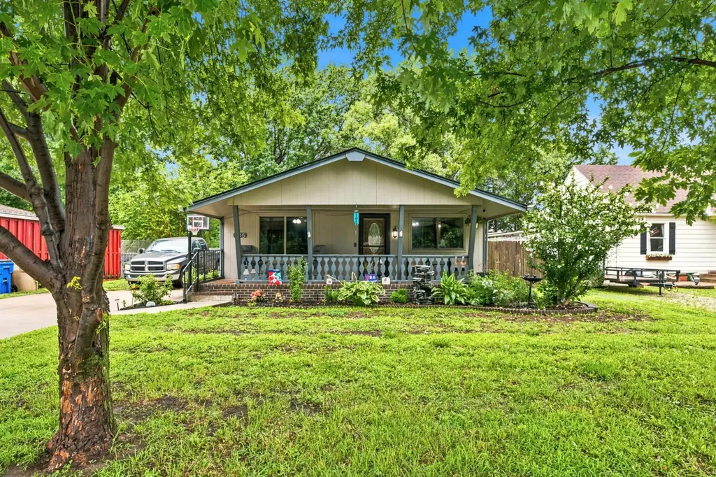 905 N Main Street Garden Plain KS 67050