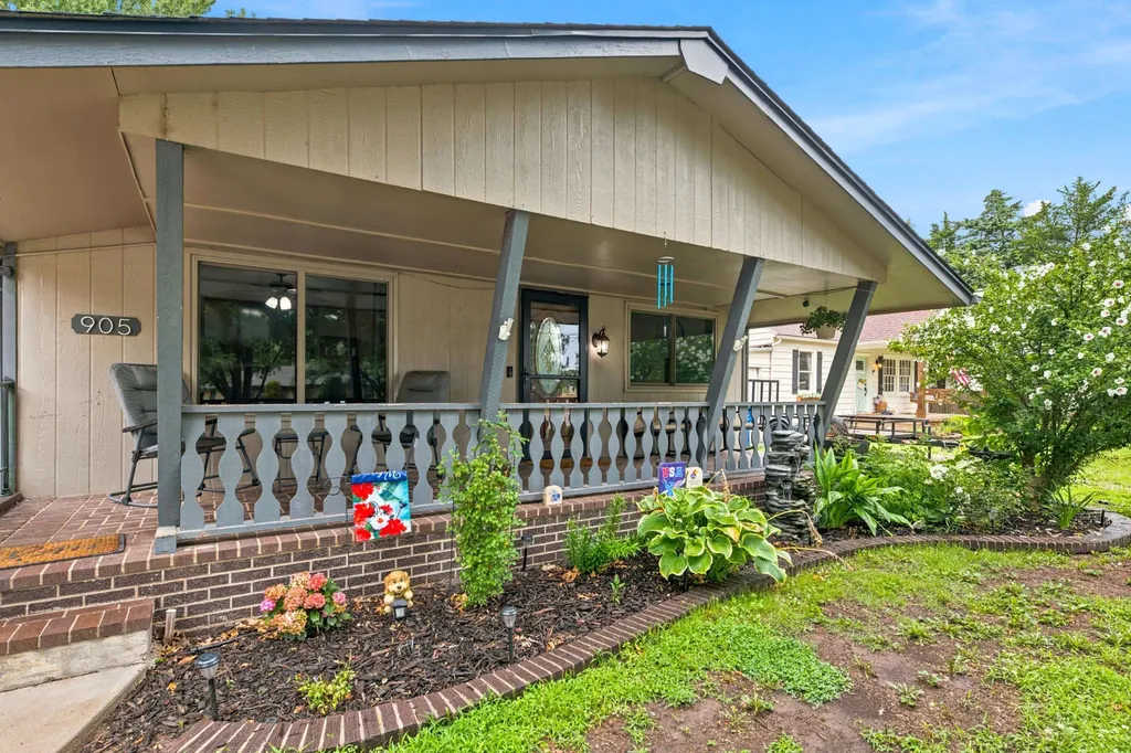 905 N Main Street Garden Plain KS 67050