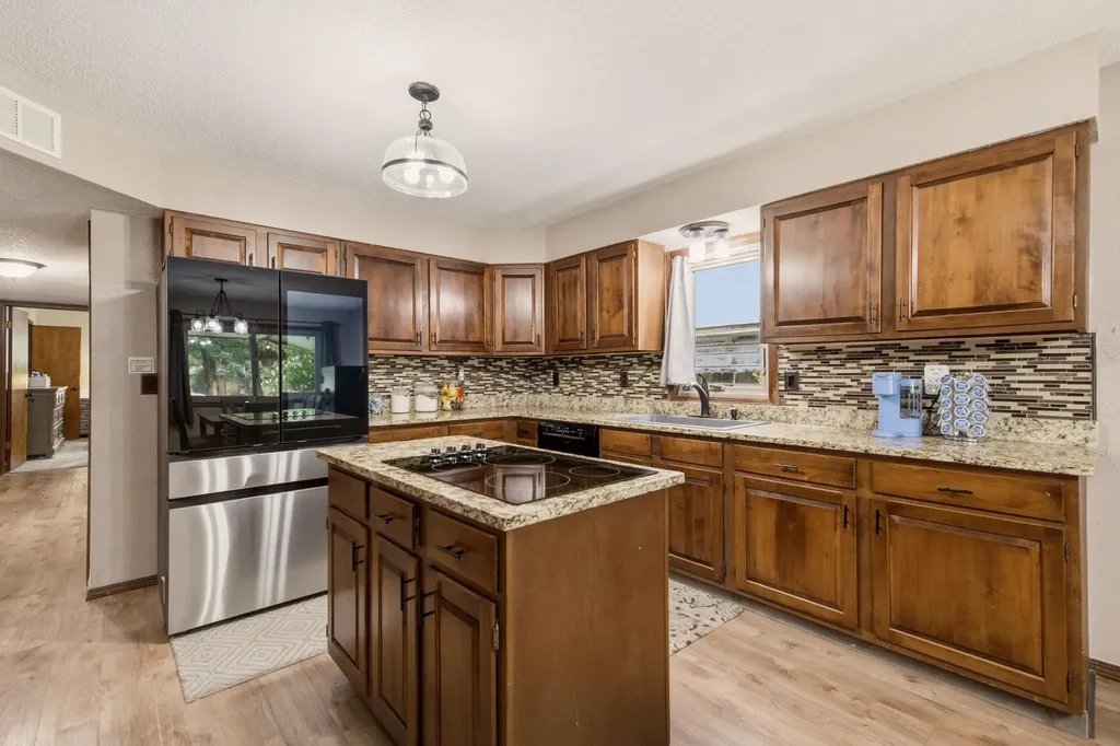 905 N Main Street Garden Plain KS 67050