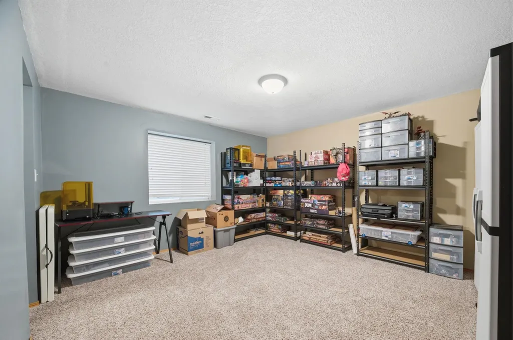 715 E Rolling View Drive Park City KS 67147