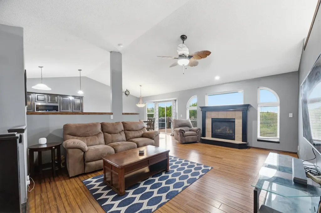 715 E Rolling View Drive Park City KS 67147