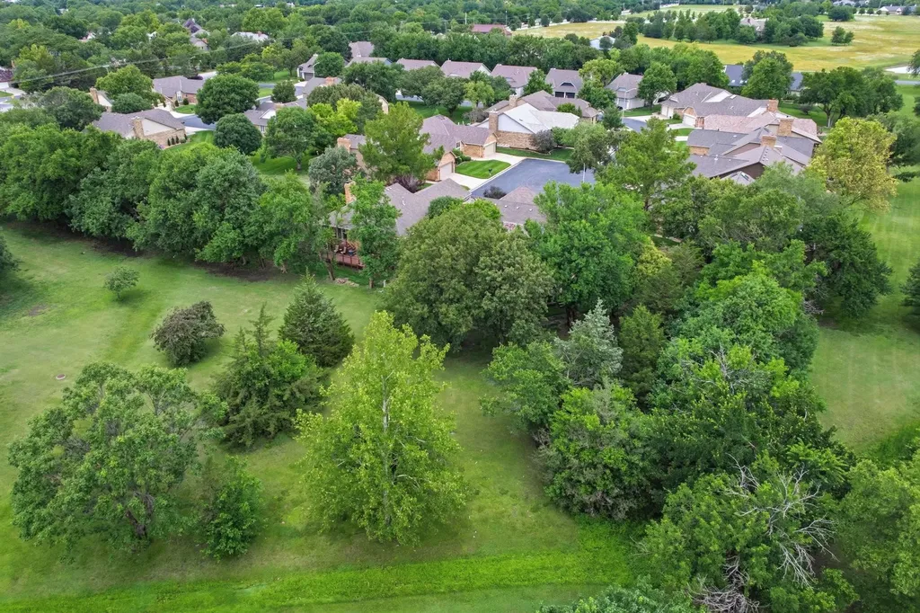14633 E Killarney Circle Wichita KS 67230
