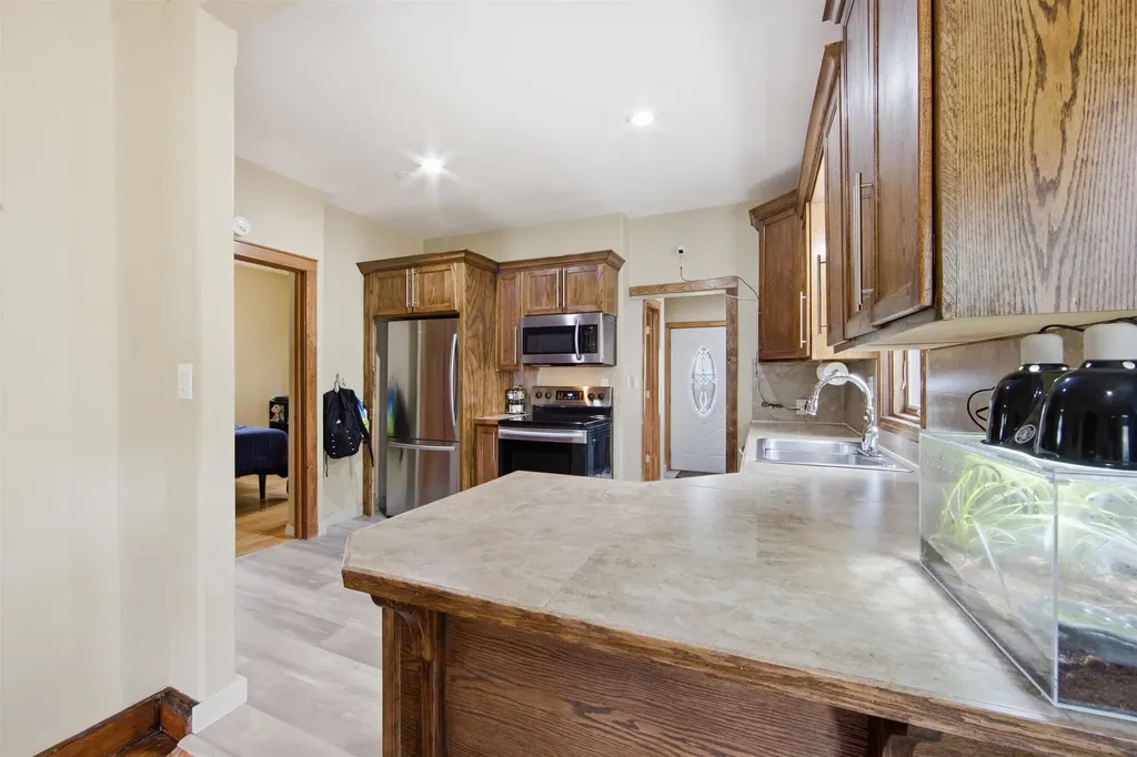 5331 W Robinson Wichita KS 67212