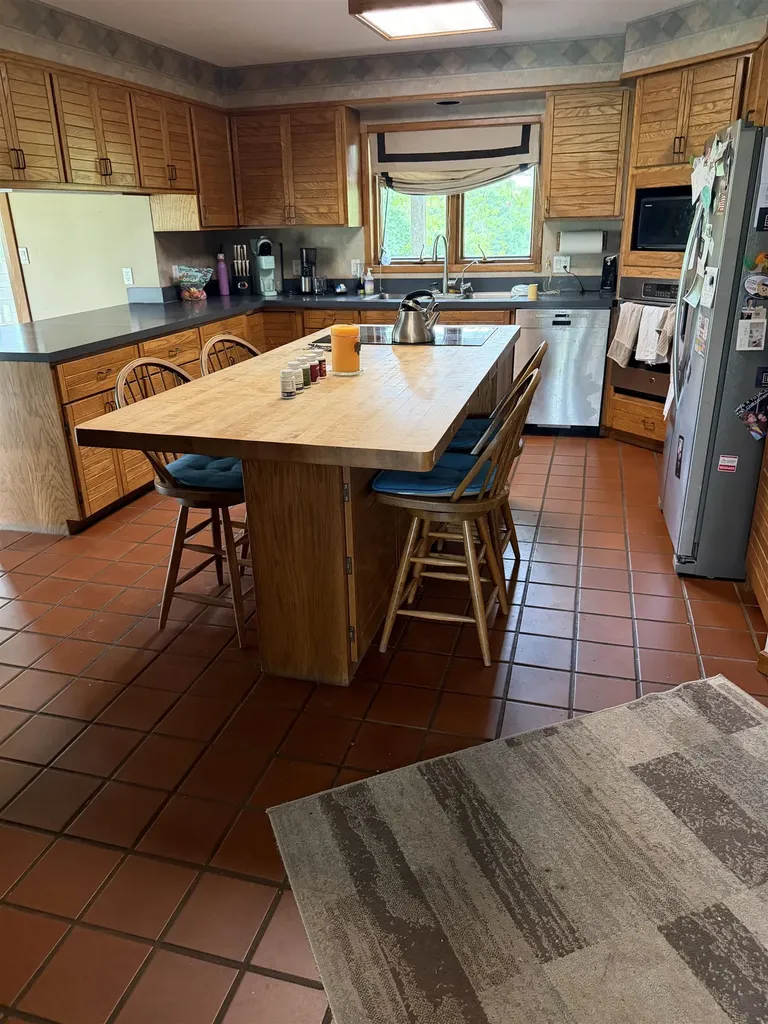 399 S Seneca Wellington KS 67152