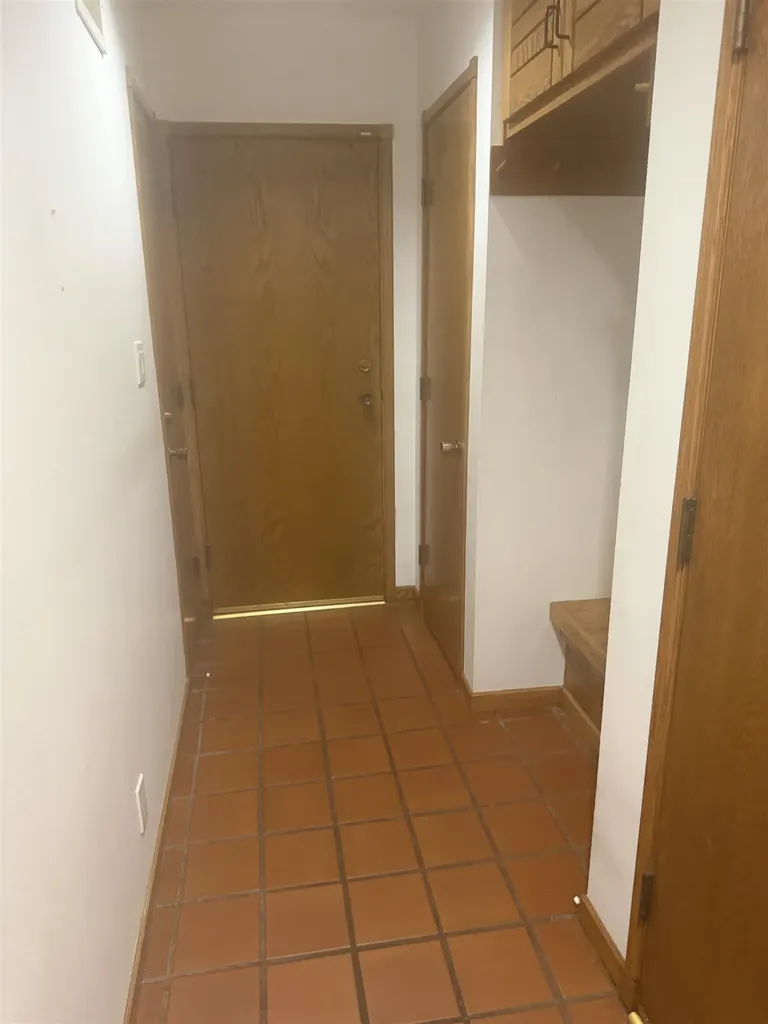399 S Seneca Wellington KS 67152