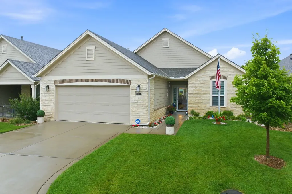 6546 W Collina Street Wichita KS 67205
