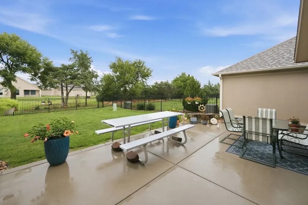 6546 W Collina Street Wichita KS 67205