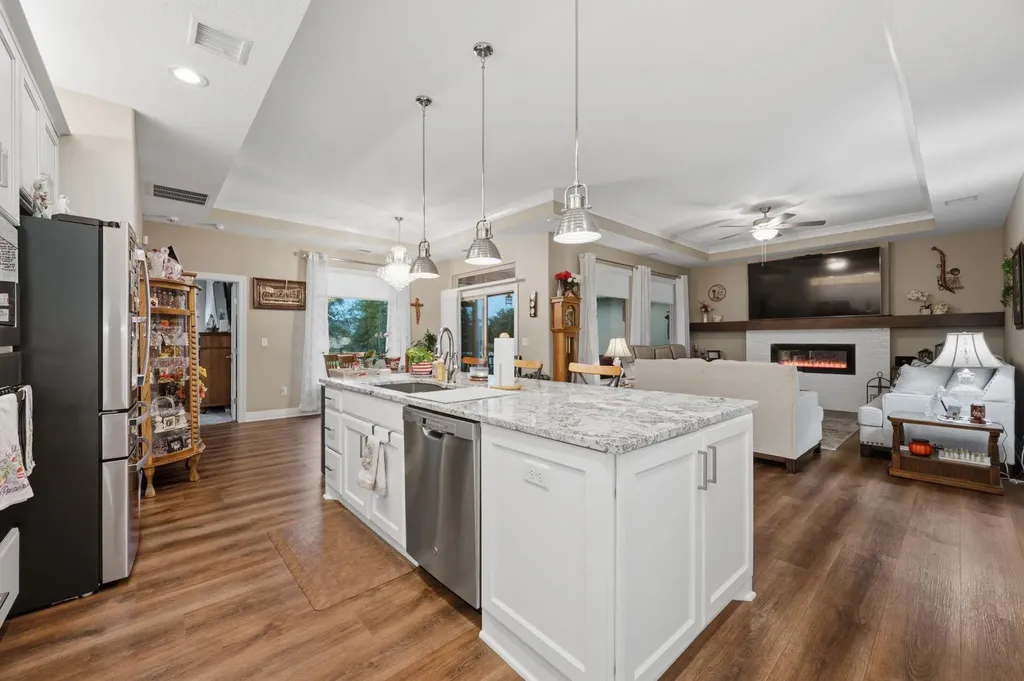 6546 W Collina Street Wichita KS 67205