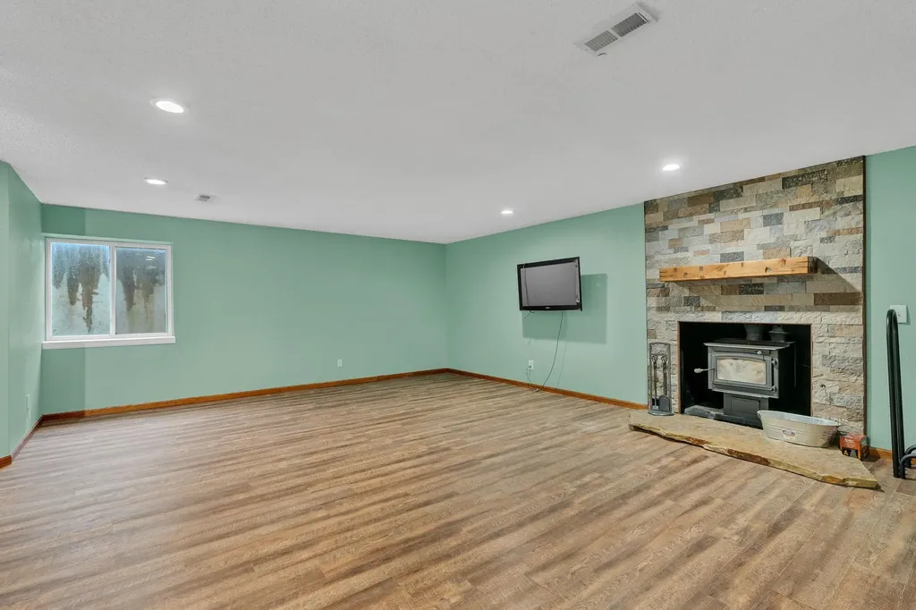 5842 S Joel Derby KS 67037