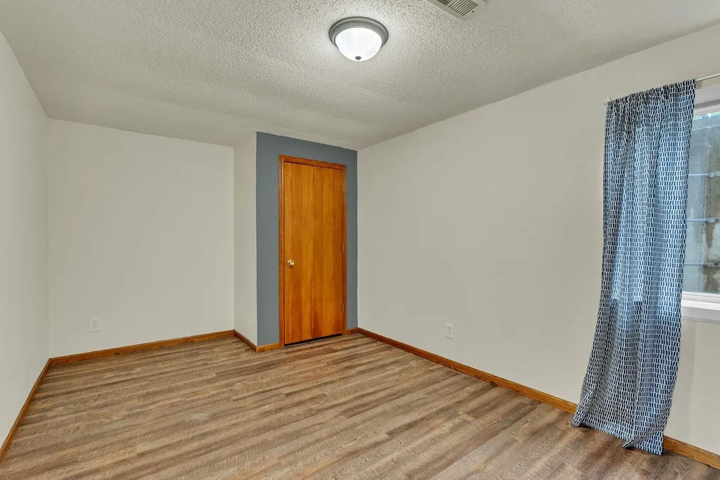 5842 S Joel Derby KS 67037
