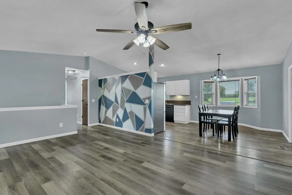 5842 S Joel Derby KS 67037