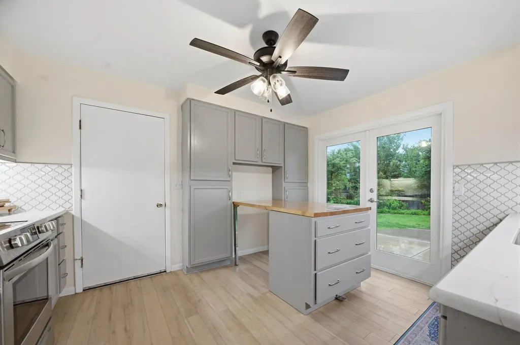 7006 E Stonegate Street Wichita KS 67206