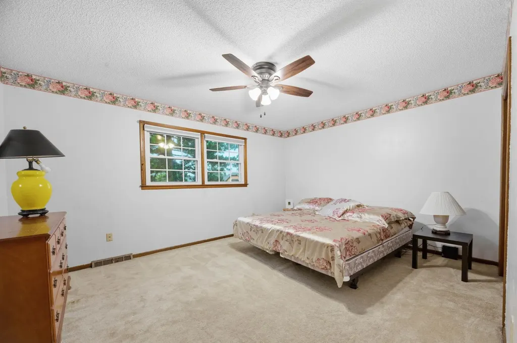 7006 E Stonegate Street Wichita KS 67206