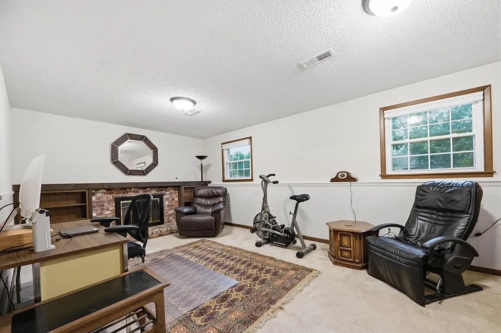 7006 E Stonegate Street Wichita KS 67206