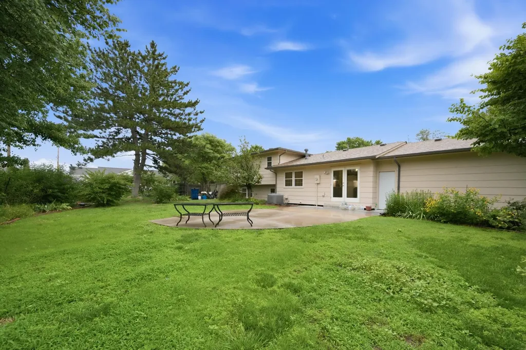 7006 E Stonegate Street Wichita KS 67206