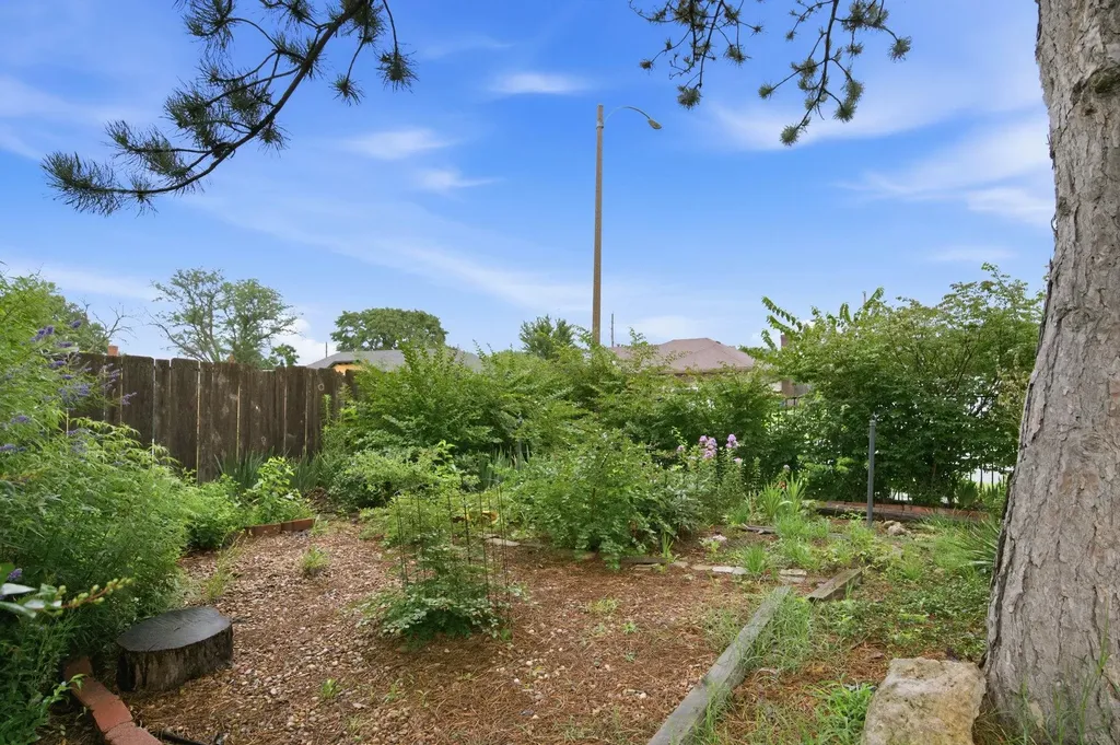7006 E Stonegate Street Wichita KS 67206